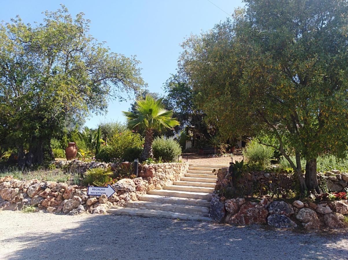 Quinta Dos Valados Bed and Breakfast Querenca Exteriör bild