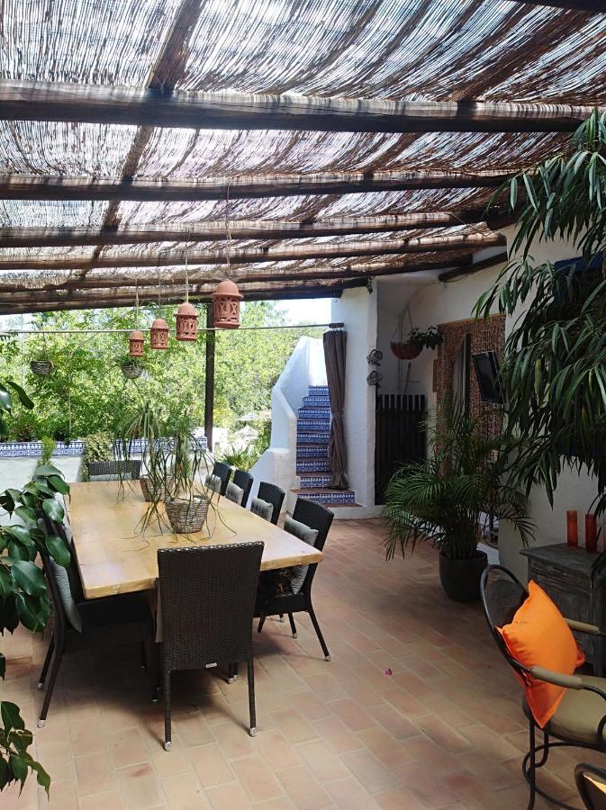 Quinta Dos Valados Bed and Breakfast Querenca Exteriör bild